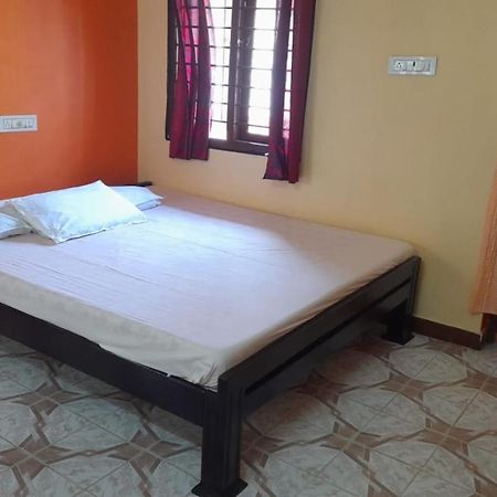 Villa Umar Homestay Pondicherry Exterior photo